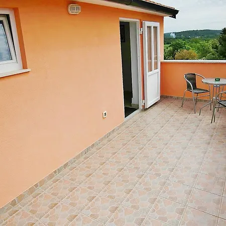 Leonardo Apartman